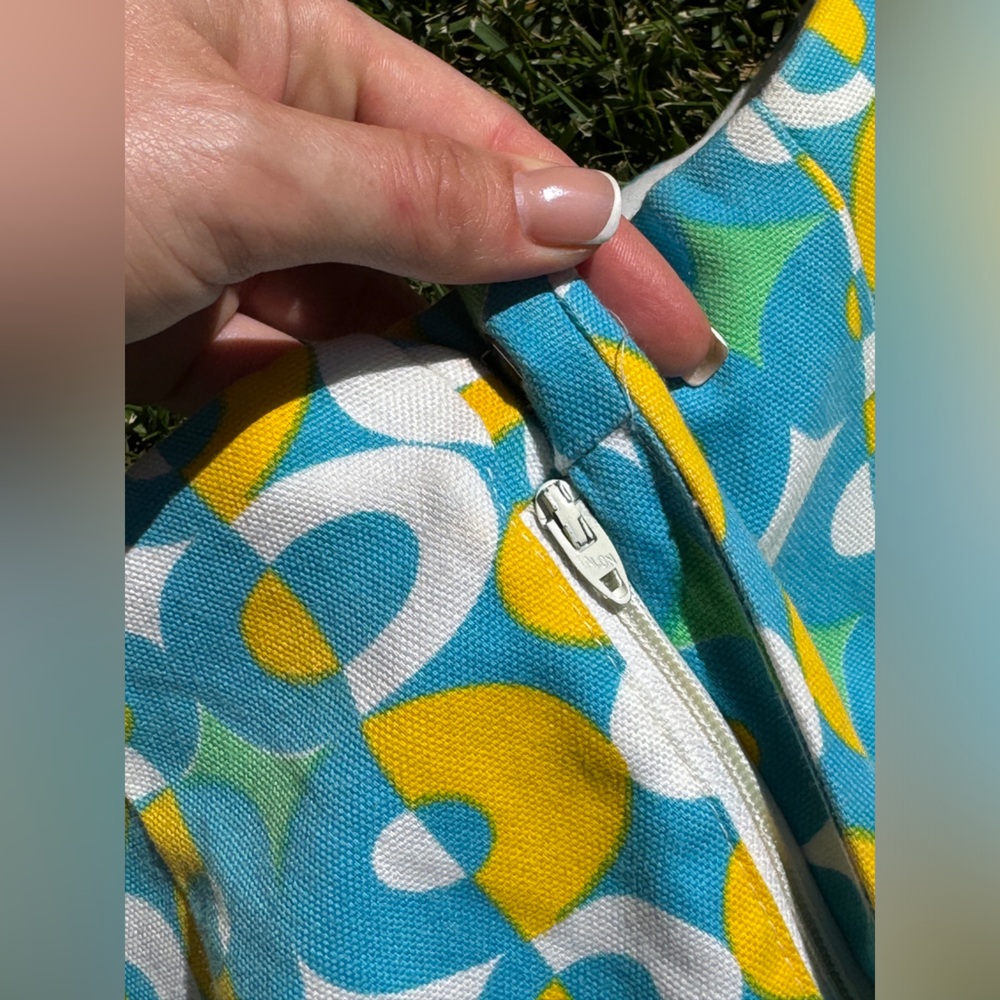 60s Vintage Green White and Blue Geometric Circle Print Kick Flares - Picture 4 of 9